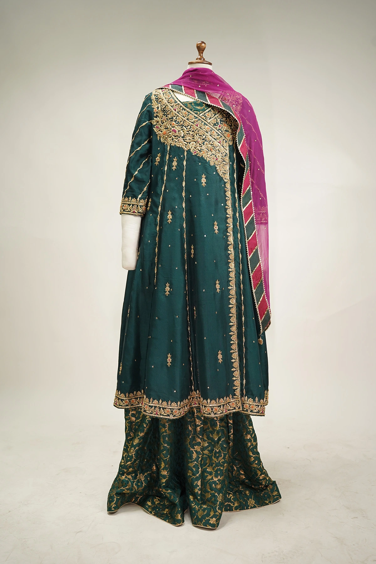 Ode to Royal Craftsmanship